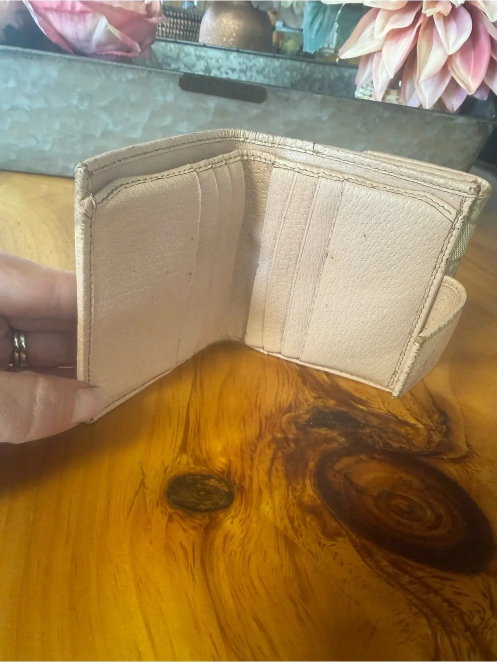 Gucci Beige Monogram Canvas Wallet with Pink Trim 1127161147 project